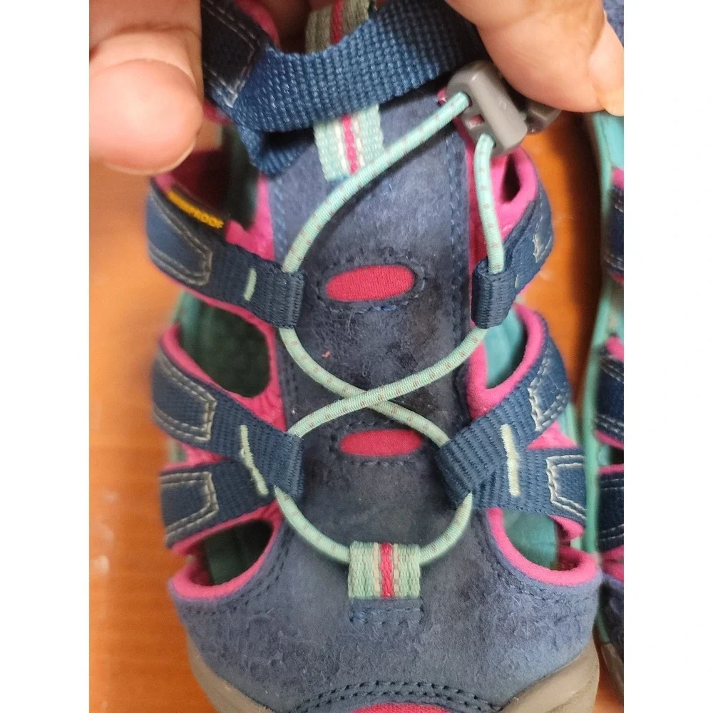 Keen Moxie Sandals Girls 5 Blue Pink Waterproof Sport Hiking